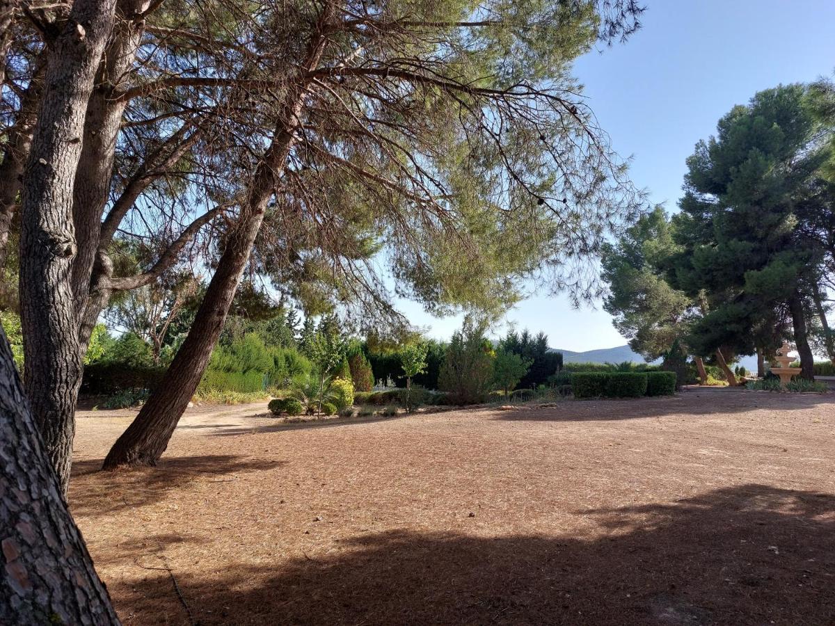 Casa Rural "La Villa Del Pistacho" Archivel Bagian luar foto